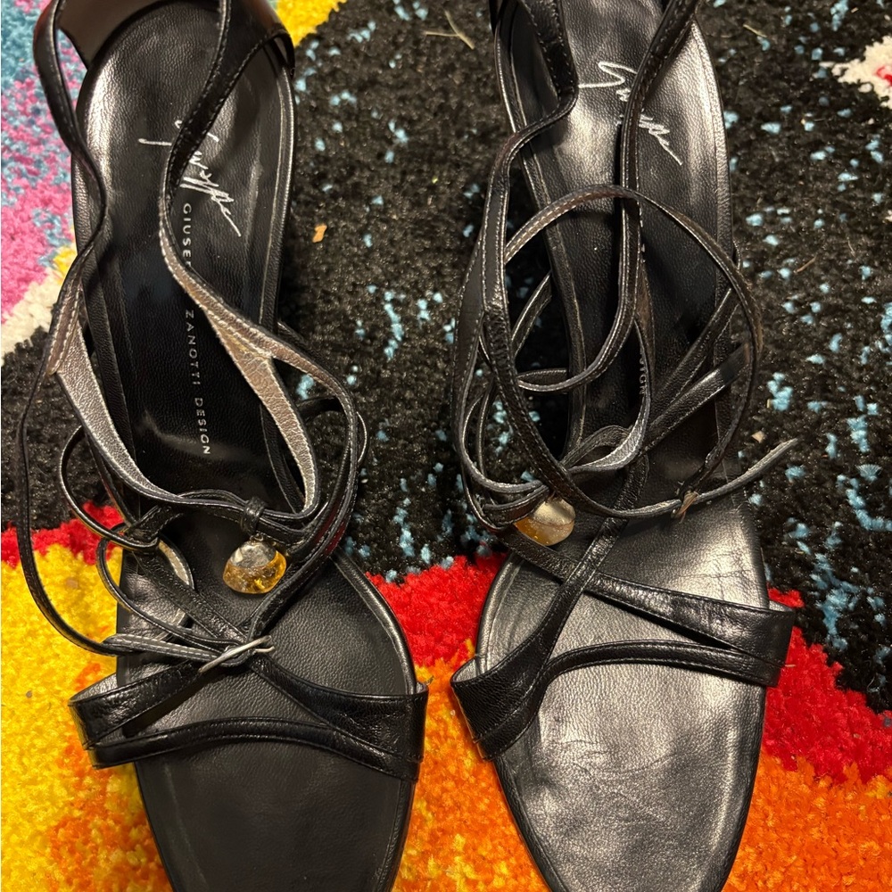Giuseppe Zanotti Elegant Black Strappy Heels